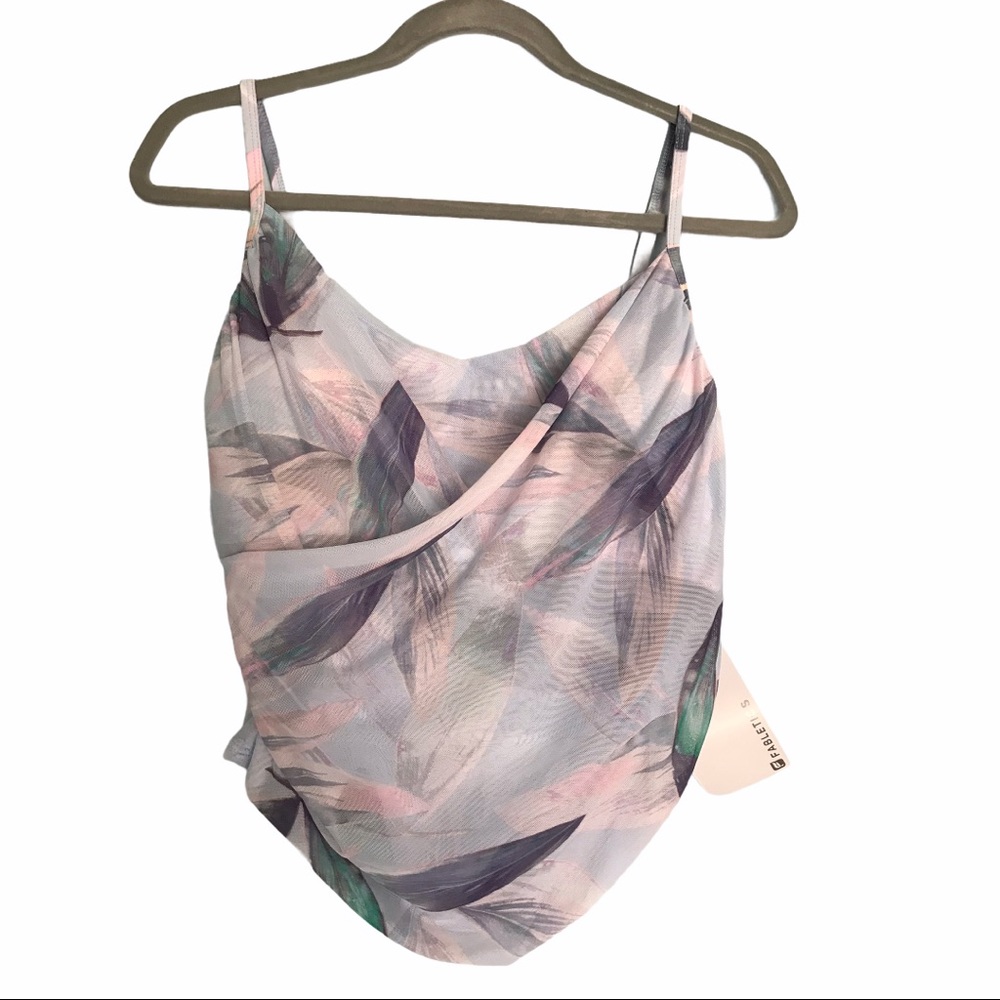NWT Fabletics Large Ren Midi Sport Bra